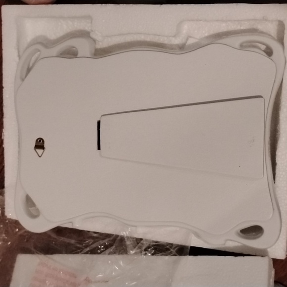 A unicorn studios mirror - Picture 3 of 12